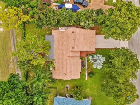3537 Lakeview Drive Delray Beach FL 33445