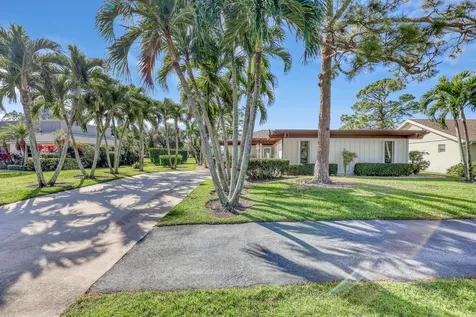 6598 Eastpointe Pines Street Palm Beach Gardens FL 33418