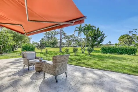 6598 Eastpointe Pines Street Palm Beach Gardens FL 33418