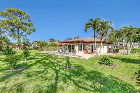 6598 Eastpointe Pines Street Palm Beach Gardens FL 33418