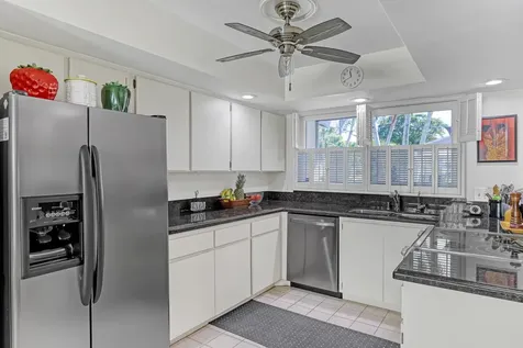 6598 Eastpointe Pines Street Palm Beach Gardens FL 33418