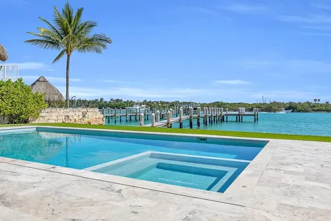 18119 Se Federal Highway Jupiter FL 33469