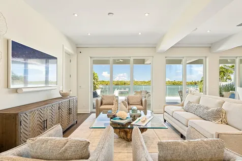 18119 Se Federal Highway Jupiter FL 33469