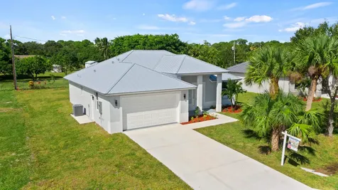 4713 Seagrape Drive Fort Pierce FL 34945