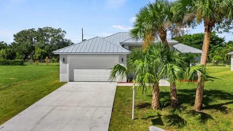 4713 Seagrape Drive Fort Pierce FL 34945