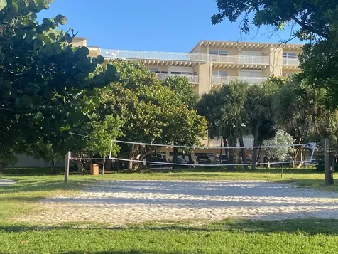 4201 S Ocean Boulevard South Palm Beach FL 33480