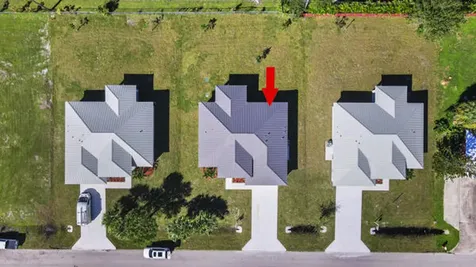 4711 Seagrape Drive Fort Pierce FL 34945