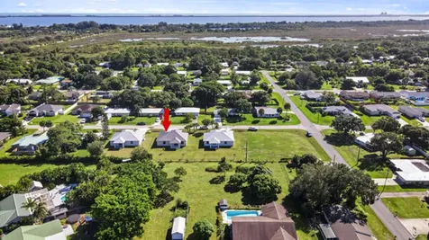4711 Seagrape Drive Fort Pierce FL 34945