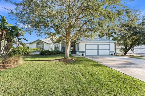 12354 Golden Eagle Street Port Saint Lucie FL 34987