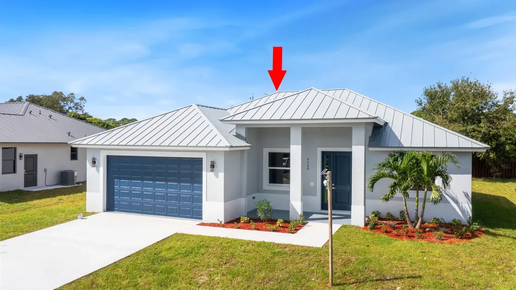 4709 Seagrape Drive Fort Pierce FL 34945