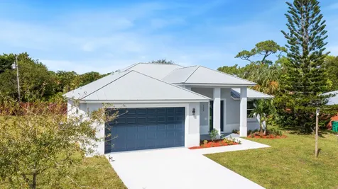4709 Seagrape Drive Fort Pierce FL 34945