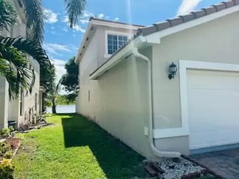6075 Adriatic Way Greenacres FL 33413