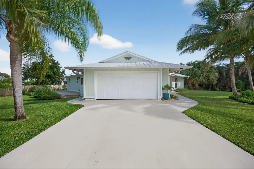 5273 Se Tall Pines Way Stuart FL 34997