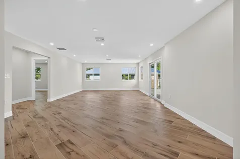 5273 Se Tall Pines Way Stuart FL 34997