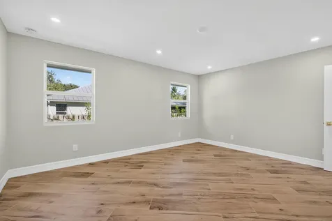 5273 Se Tall Pines Way Stuart FL 34997