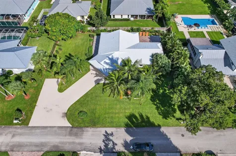 5273 Se Tall Pines Way Stuart FL 34997