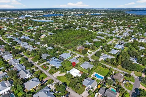 5273 Se Tall Pines Way Stuart FL 34997