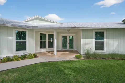 5273 Se Tall Pines Way Stuart FL 34997