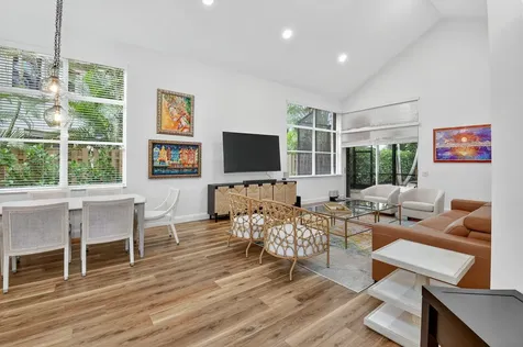 6623 Nw 25th Avenue Boca Raton FL 33496