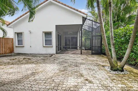 6623 Nw 25th Avenue Boca Raton FL 33496