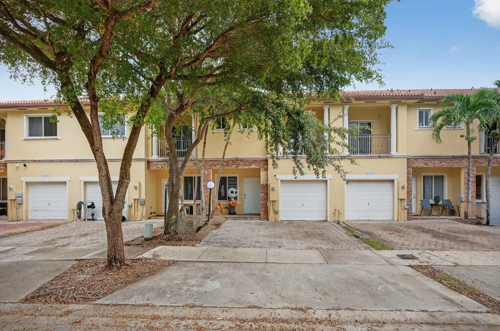 23125 Sw 112th Court Miami FL 33170