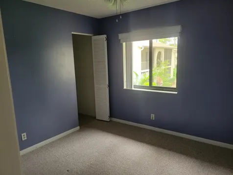 325 Knotty Pine Circle Greenacres FL 33463