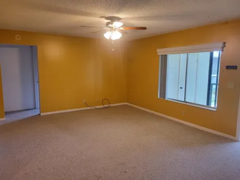 325 Knotty Pine Circle Greenacres FL 33463