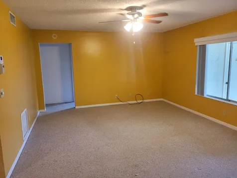 325 Knotty Pine Circle Greenacres FL 33463