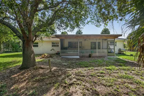 8011 45th Way Palm Beach Gardens FL 33418