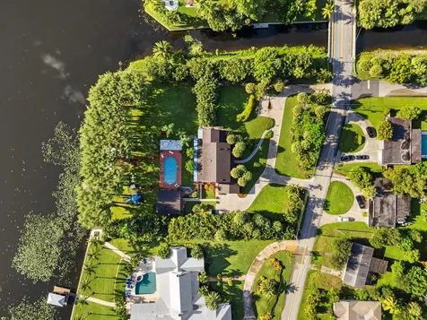 7420 W Lake Drive Lake Clarke Shores FL 33406