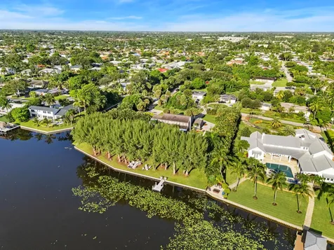 7420 W Lake Drive Lake Clarke Shores FL 33406