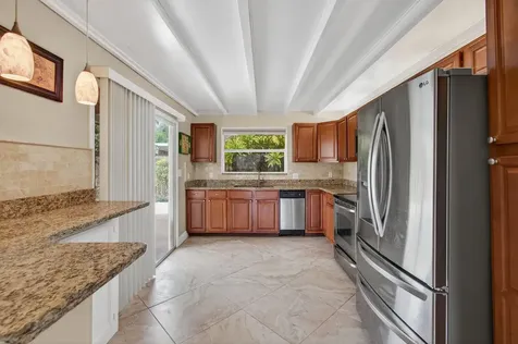 2841 Ne 8th Terrace Pompano Beach FL 33064