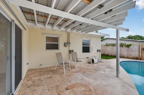 2841 Ne 8th Terrace Pompano Beach FL 33064