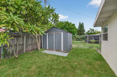 2841 Ne 8th Terrace Pompano Beach FL 33064