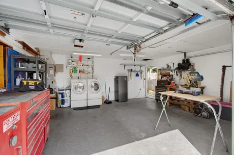 2841 Ne 8th Terrace Pompano Beach FL 33064