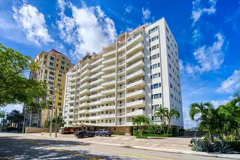 215 N Birch Road Fort Lauderdale FL 33304