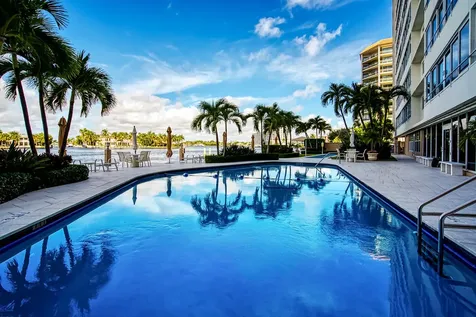 215 N Birch Road Fort Lauderdale FL 33304