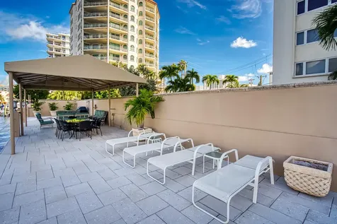 215 N Birch Road Fort Lauderdale FL 33304