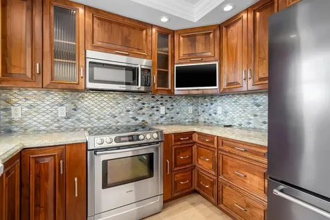 215 N Birch Road Fort Lauderdale FL 33304