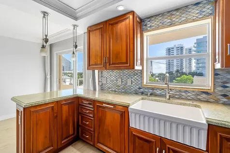 215 N Birch Road Fort Lauderdale FL 33304