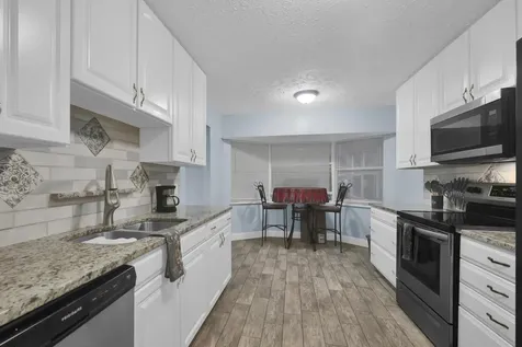 2718 Se Buccaneer Circle Port Saint Lucie FL 34952