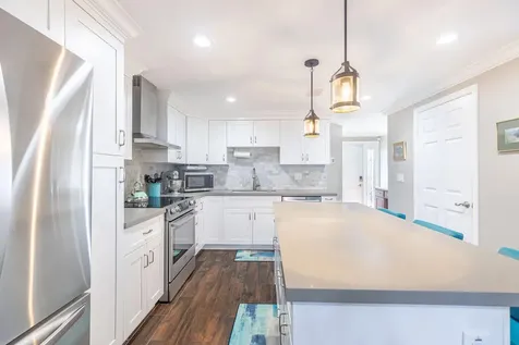1038 Jeffery Street Boca Raton FL 33487