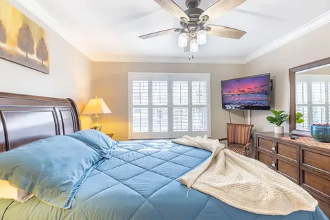 1038 Jeffery Street Boca Raton FL 33487