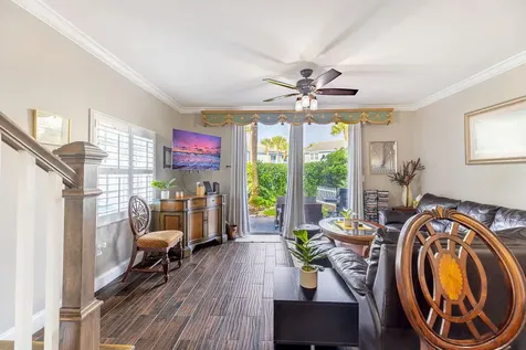 1038 Jeffery Street Boca Raton FL 33487