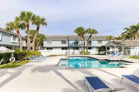 1038 Jeffery Street Boca Raton FL 33487
