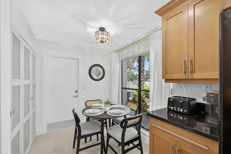 479 Prestwick Circle Palm Beach Gardens FL 33418