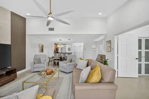 479 Prestwick Circle Palm Beach Gardens FL 33418