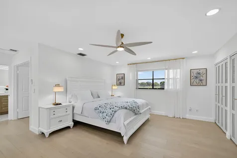 479 Prestwick Circle Palm Beach Gardens FL 33418