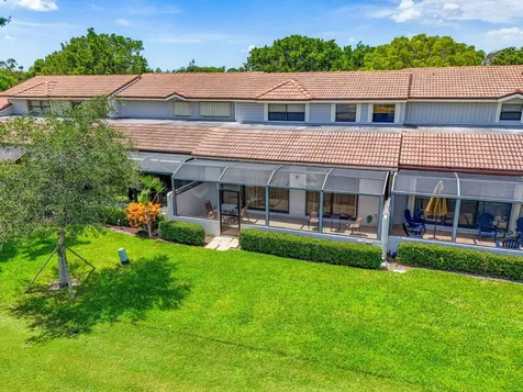 479 Prestwick Circle Palm Beach Gardens FL 33418