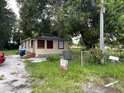 435 N 15th Street Fort Pierce FL 34950